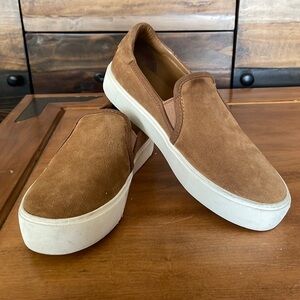 Ugg Womens Jass Suede Slip On Sneakers Size 9.5
